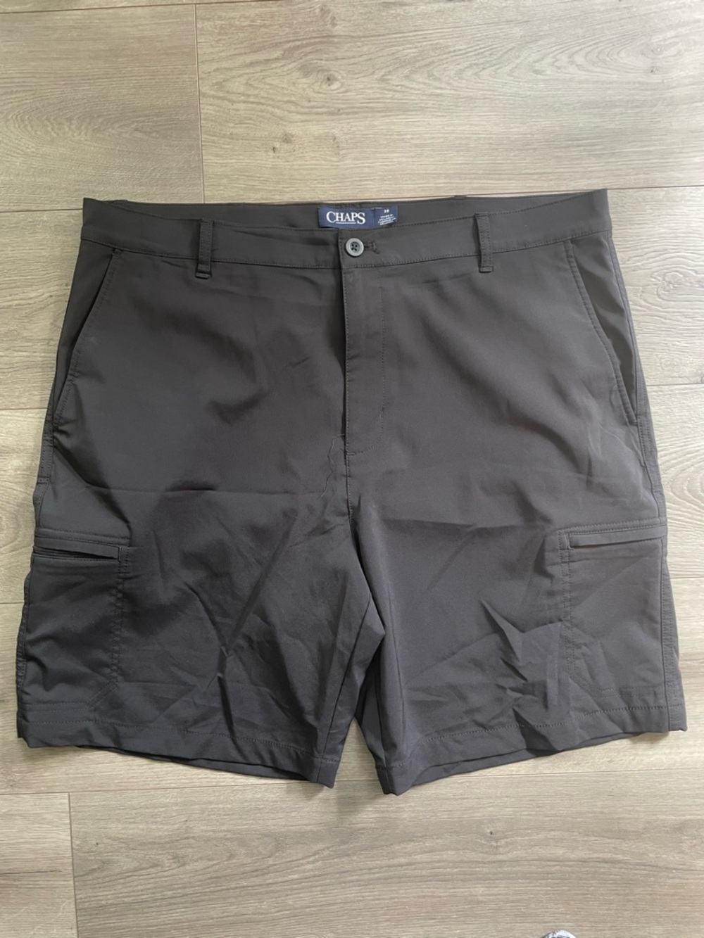 Chaps Men's Black Performance Cargo Shorts